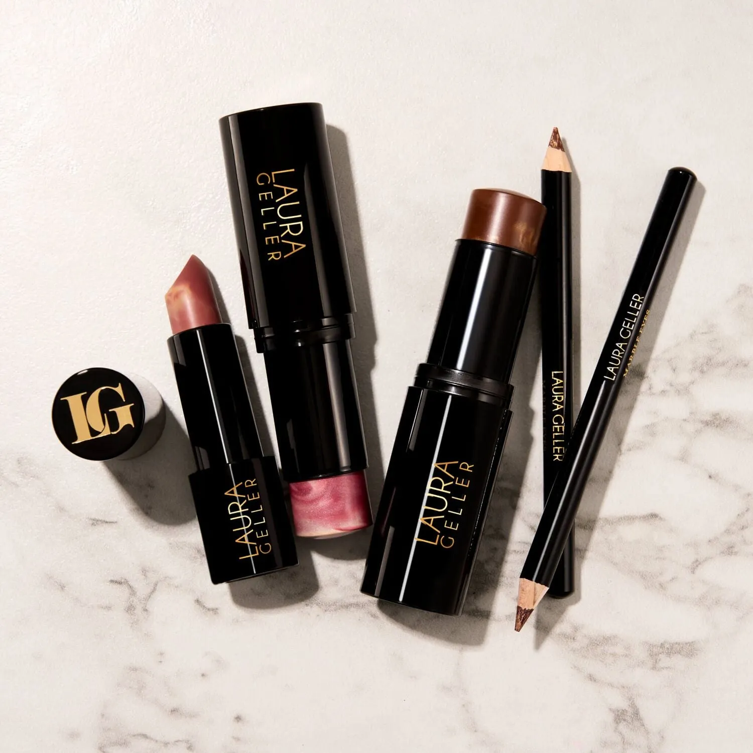 LG-MarbleEyesLiner_ShadowStick_LIFESTYLE_3_ENVIRONMENTAL_1X-ECommerce_JPG.webp