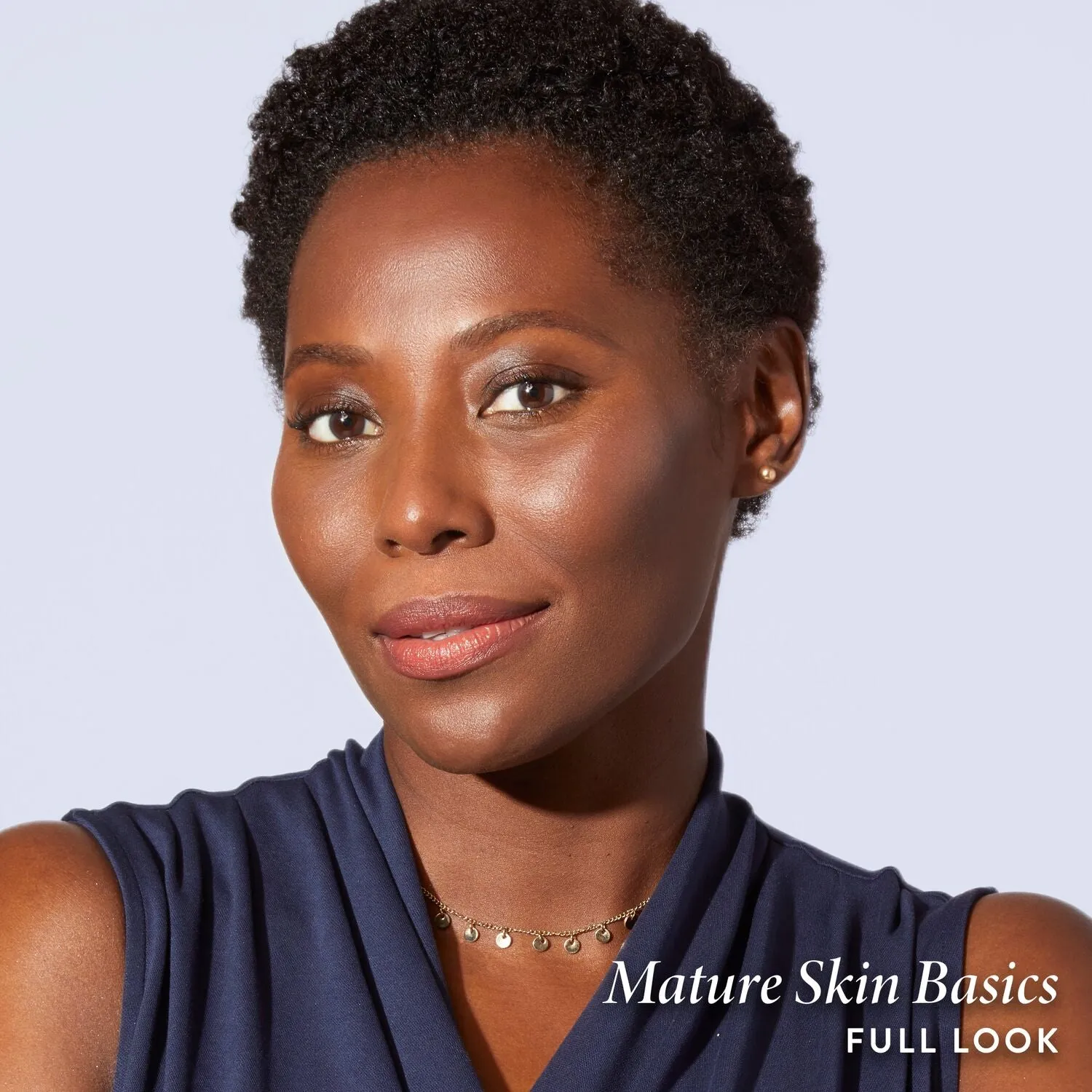 LGMatureSkinBasicsKit-ToffeeModel-ECommerce_JPG.webp