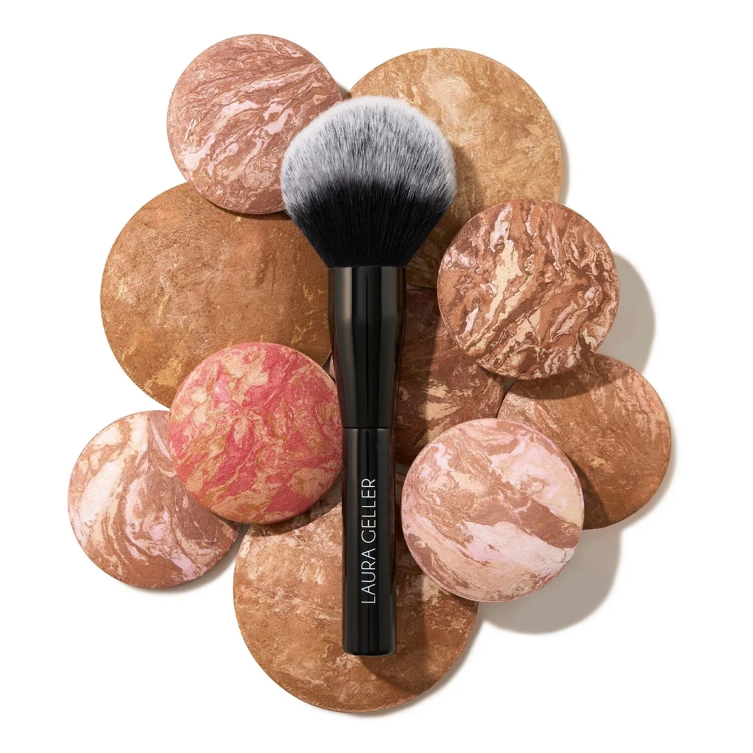 LG_BronzerBrush_BrushwProductPairings-ECommerce_JPG.webp