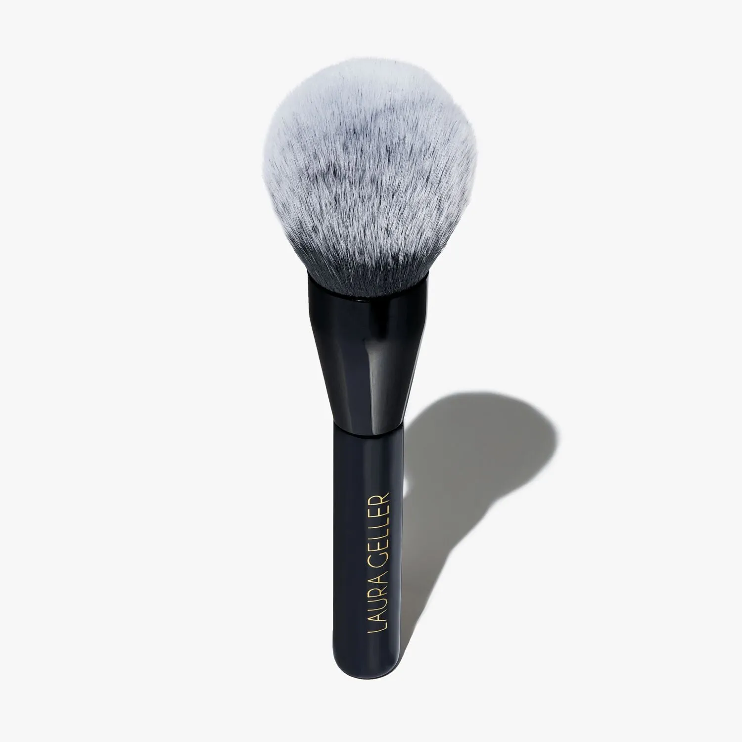 LG_BronzerBrush_Soldier-ECommerce_JPG_1.webp