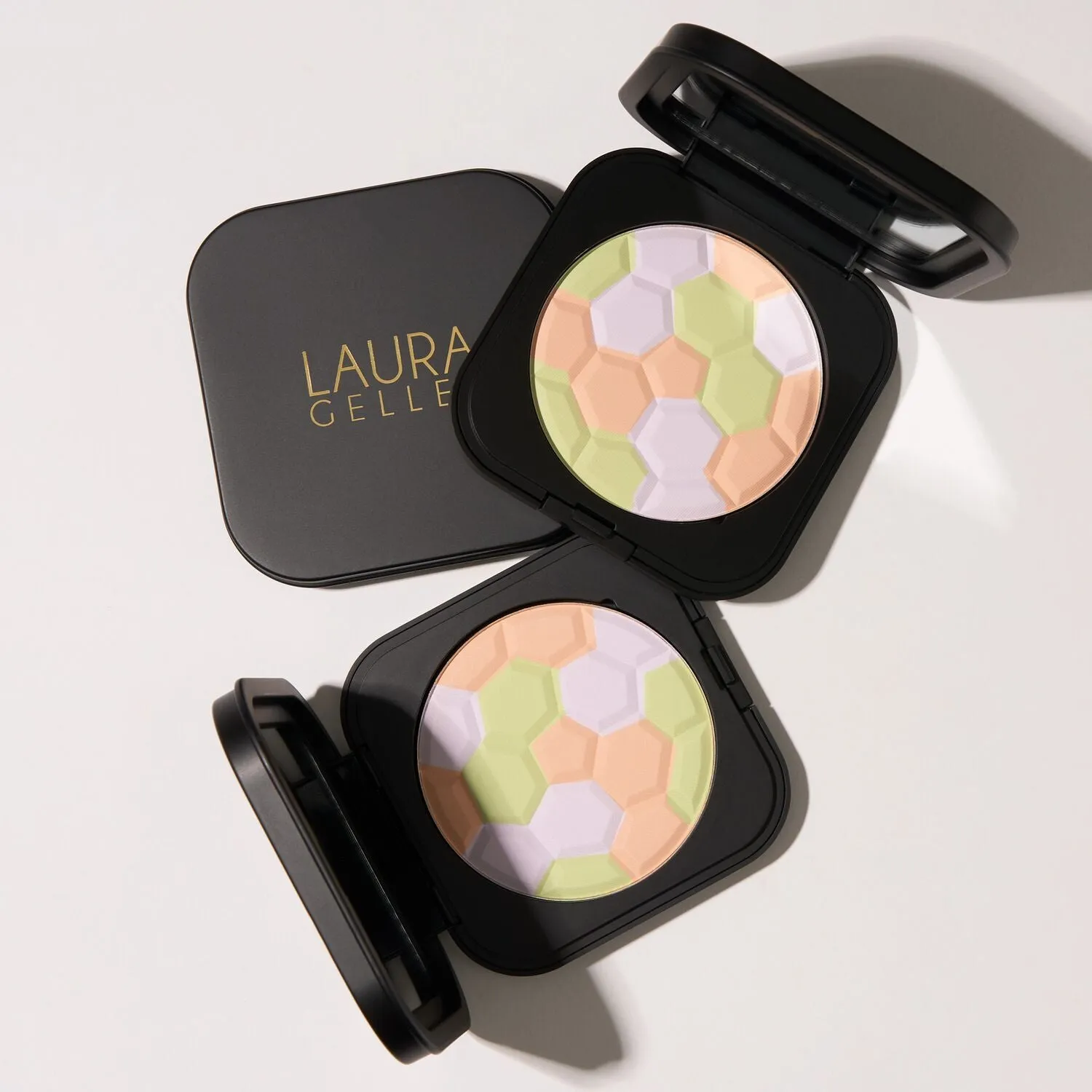 LG_FilterFinishRadiantSettingPowder_REBRANDINBLACKCOMPONENT__LifestyleHeroic-ECommerce_JPG.webp