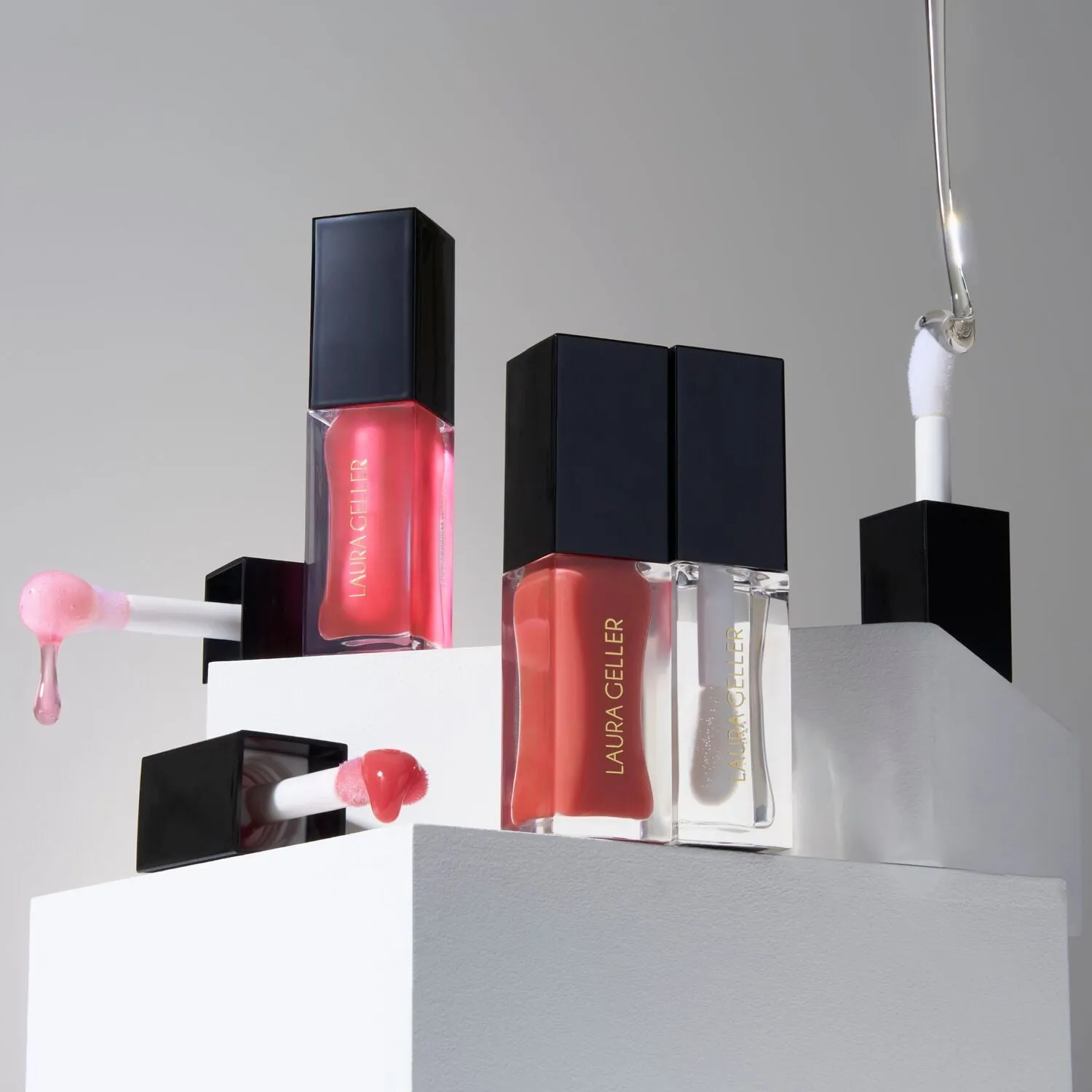LG_FineShineGlossyLipOil_PDP_GroupShot-ECommerce_JPG.webp