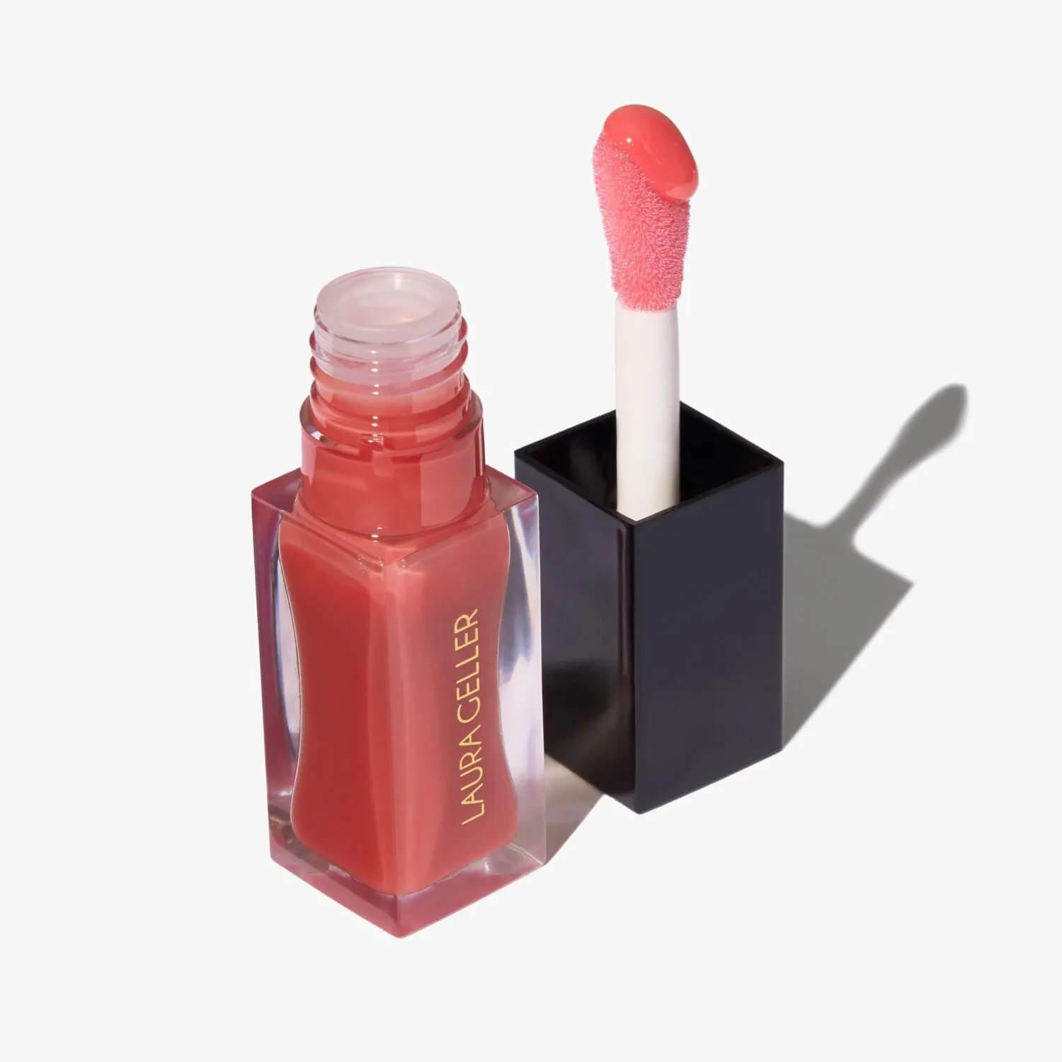 LG_Fine_Shine_Glossy_Lip_Oil_PDP_Rose_Garden_Fenty-ECommerce_JPG.webp