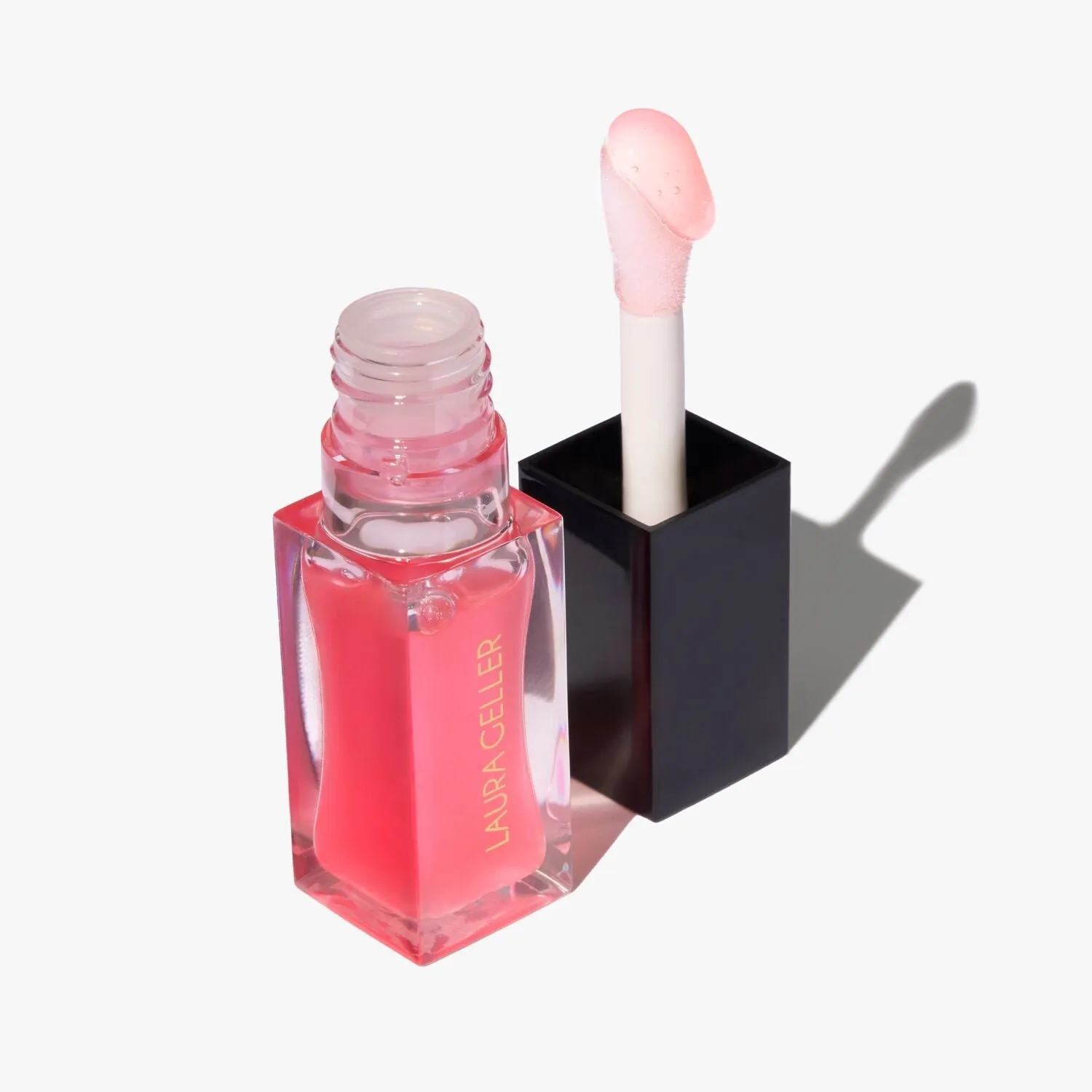 LG_Fine_Shine_Glossy_Lip_Oil_PDP_Sweet_Pink_Fenty-ECommerce_JPG_3cd70e2d-6a10-47bd-8135-8da634048481.webp