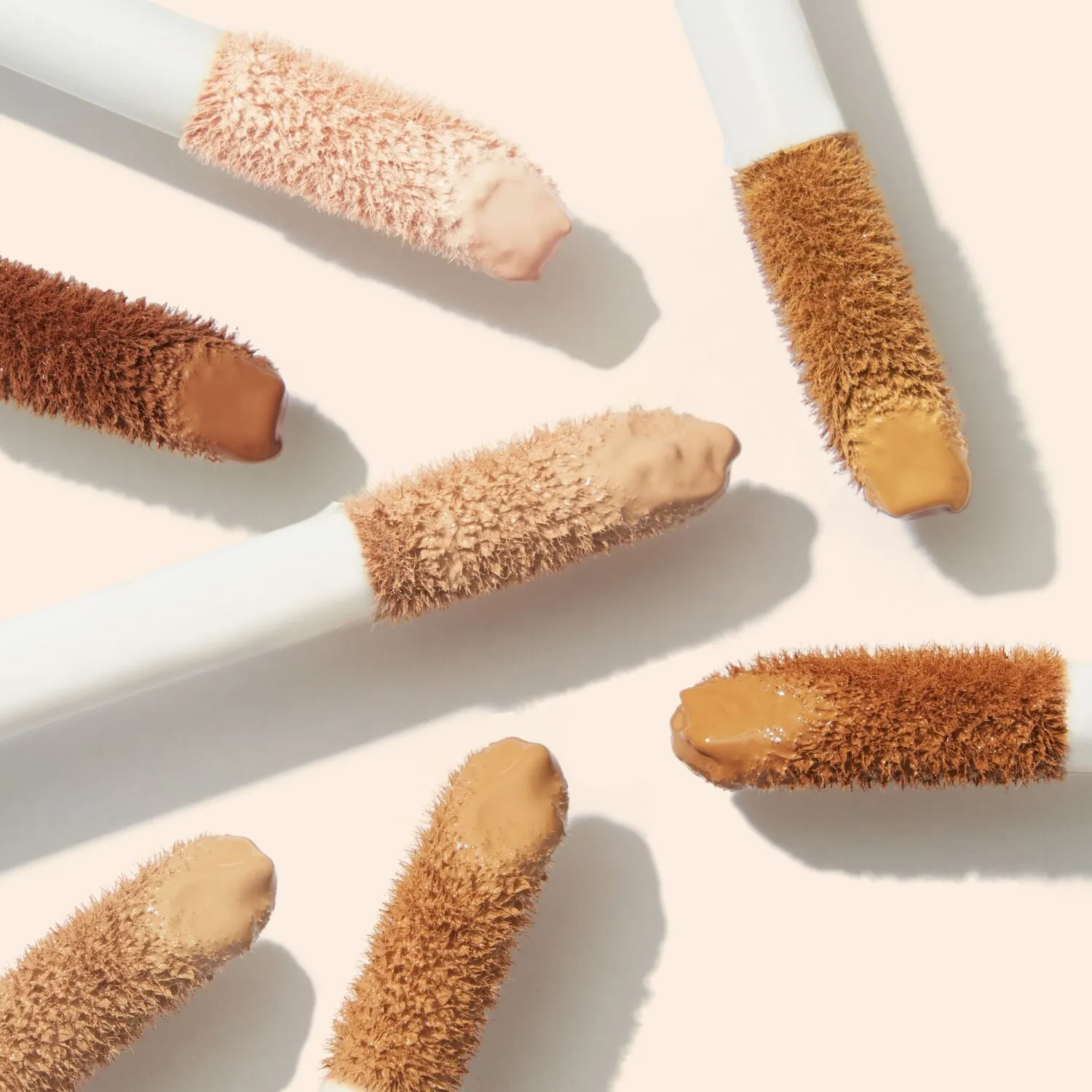 LG_IdealFixConcealer_Lifestyle2-ECommerce_JPG_39d6f47d-2c37-4787-b2ff-1c60df9c28b5.webp