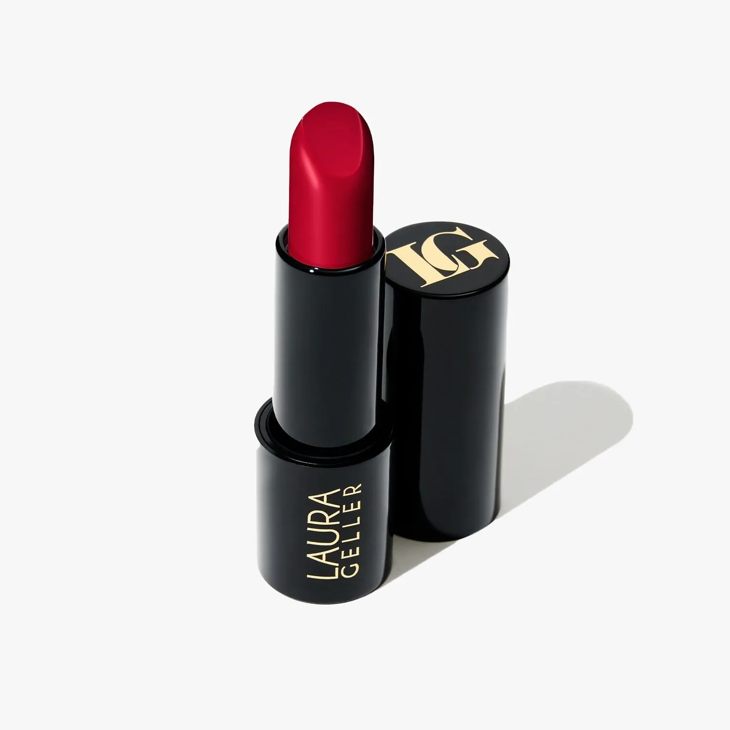 LG_ModernClassicCreamLipstick_RedRadiance_FentyShot_ECOMM-ECommerce_JPG.webp