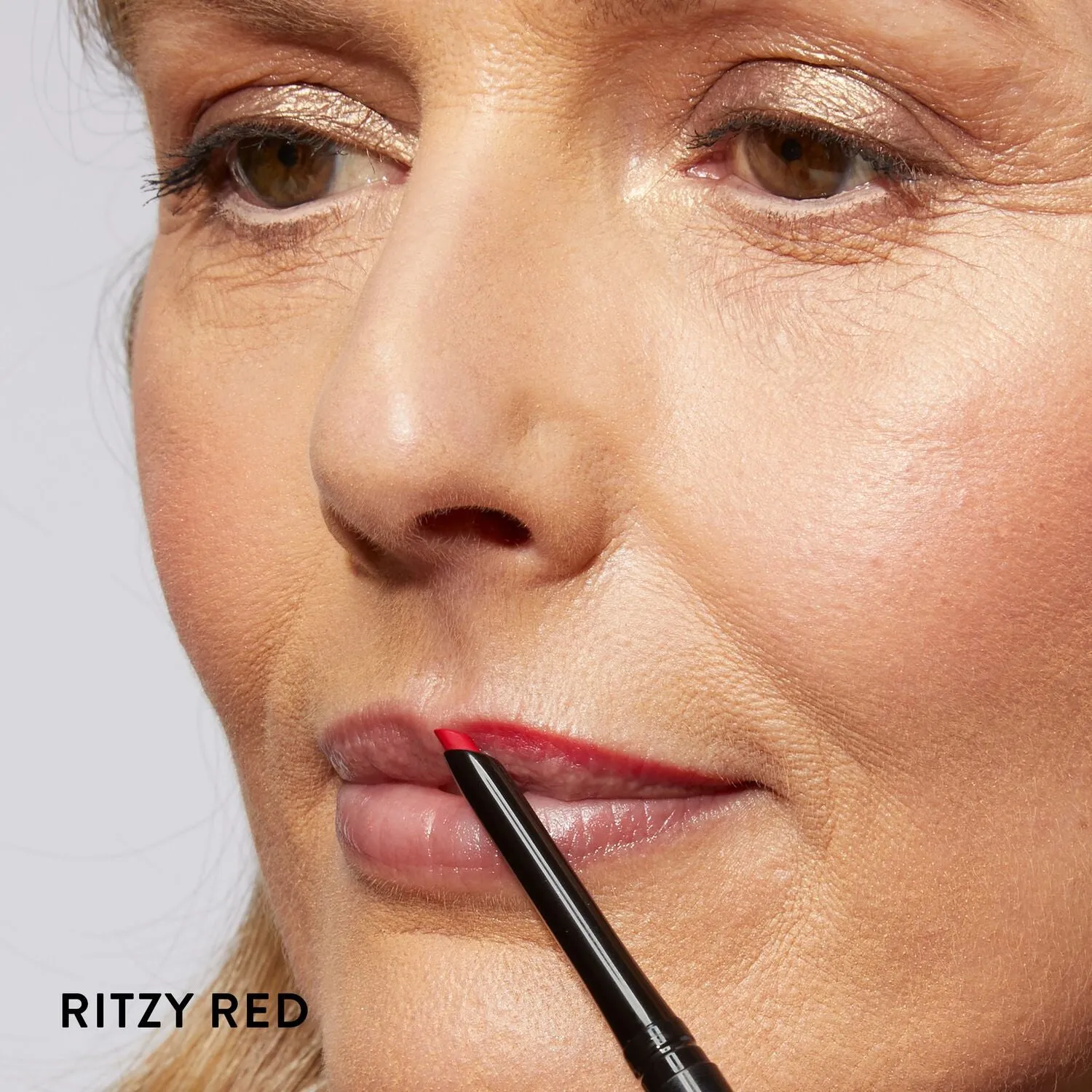 LG_ModernClassicLipLiner_RitzyRed_ModelShadeCallout-ECommerce_JPG.webp