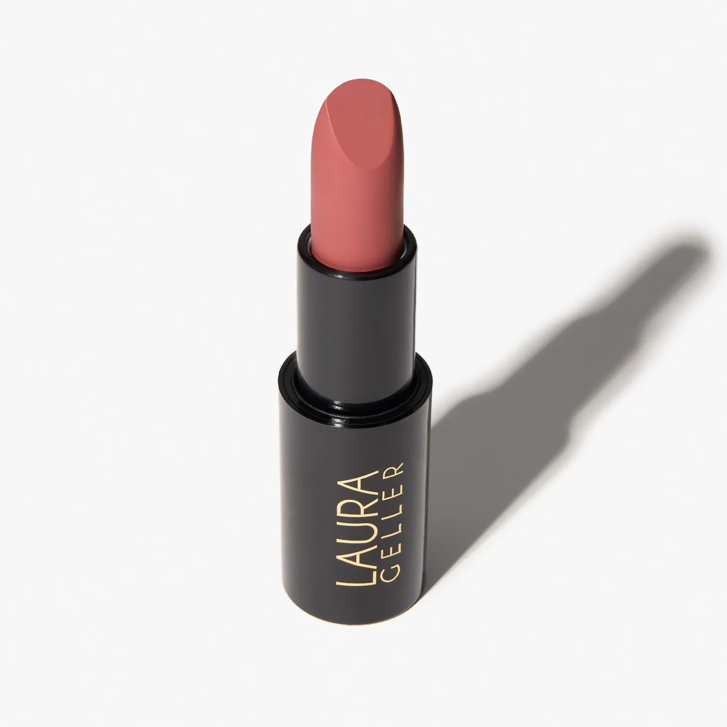 LG_ModernClassicMatteLipstick_PinkPassion_FentyShot-ECommerce_JPG_04e69d52-18a2-48a0-aec4-511dffaa4063.webp