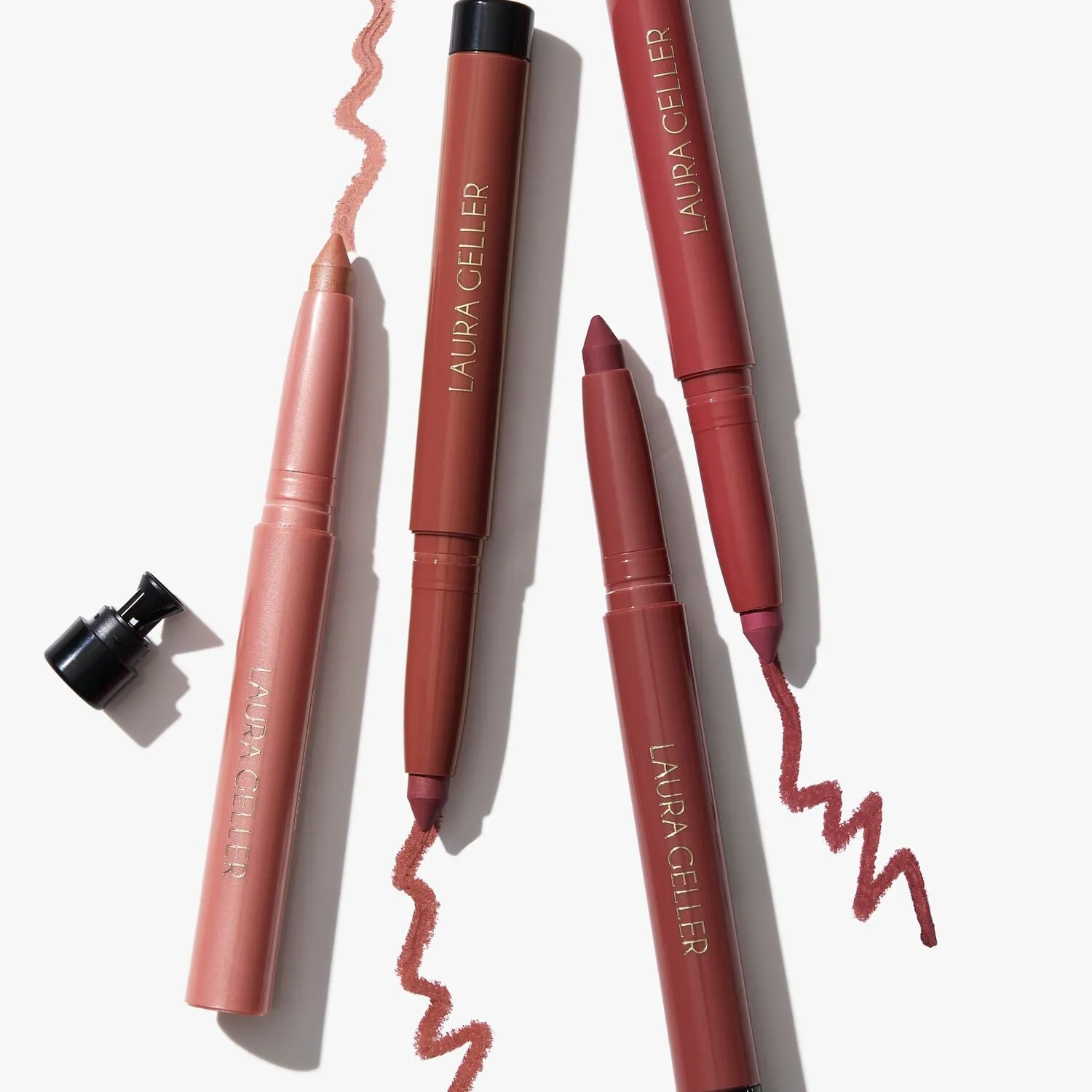 LG_RefreshImagery_CROPS_KajalLipColor_GroupShot-ECommerce_JPG.webp