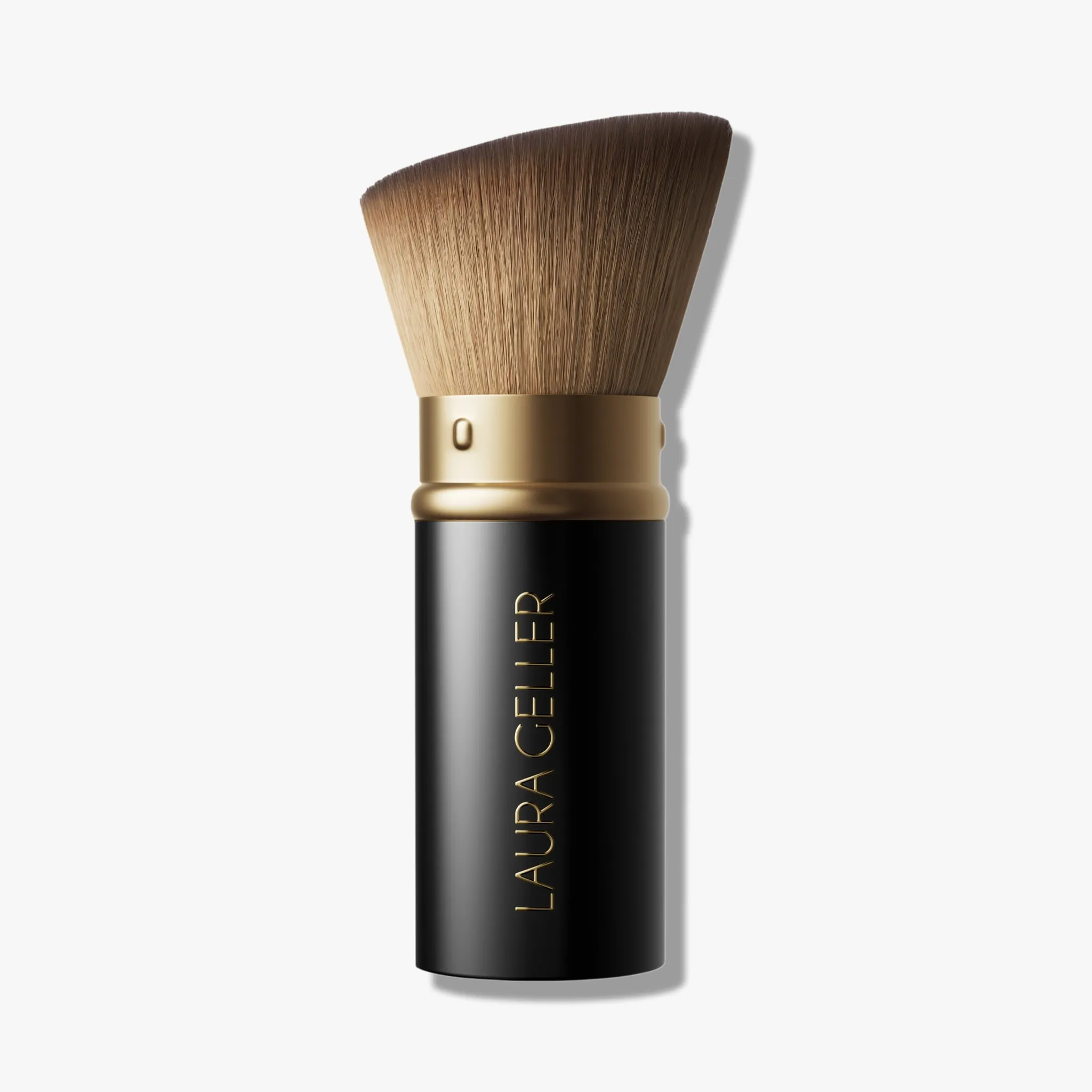LG_RetractableAngledKabukiBrush_Rebrand_PDP_Soldier-Ecomm.webp