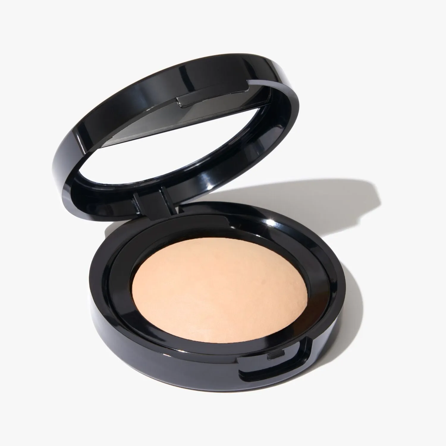 Laura_Geller_Baked_Blurring_Setting_Powder_Porcelain_Fair_Soldier_ECom_-ECommerce_JPG.webp